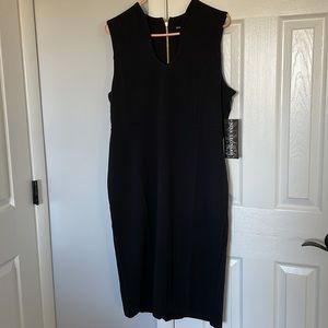Black Sleeveless Sheath Dress